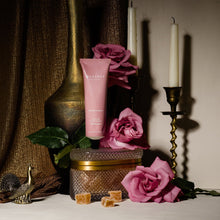 Load image into Gallery viewer, Luminous Ceremony Cream Cleanser