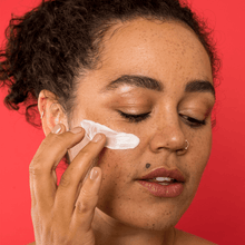 Load image into Gallery viewer, Vital Moisturizing Cream